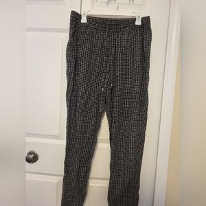 Women's patterned jogger pant, size L
